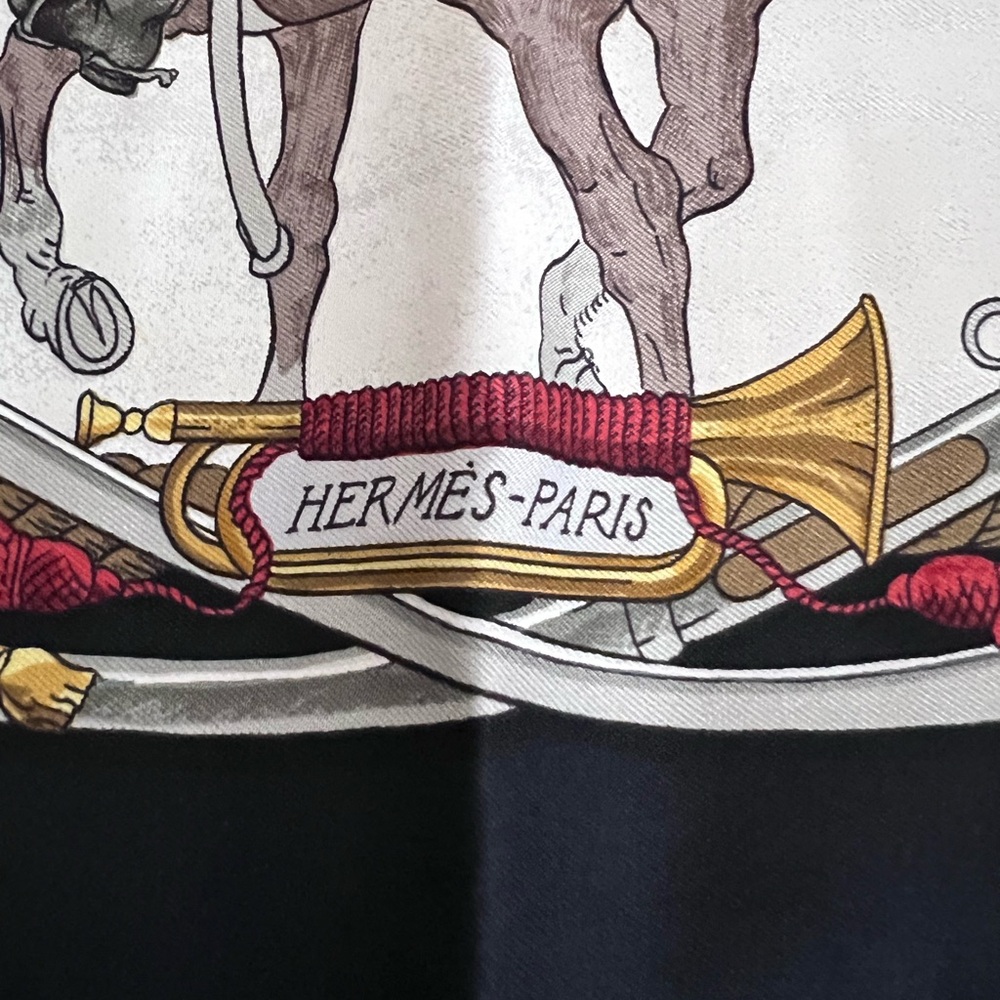 Hermès Paris “Marine et Cavalerie” Silk Scarf - Picture 2 of 10
